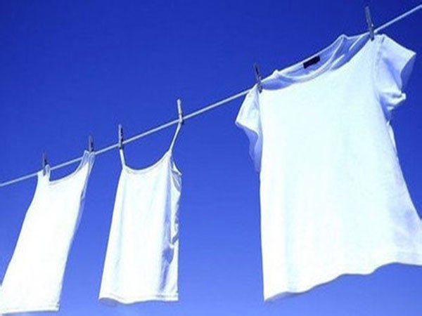 白色衣服里添加熒光增白劑對人體有危害嗎？